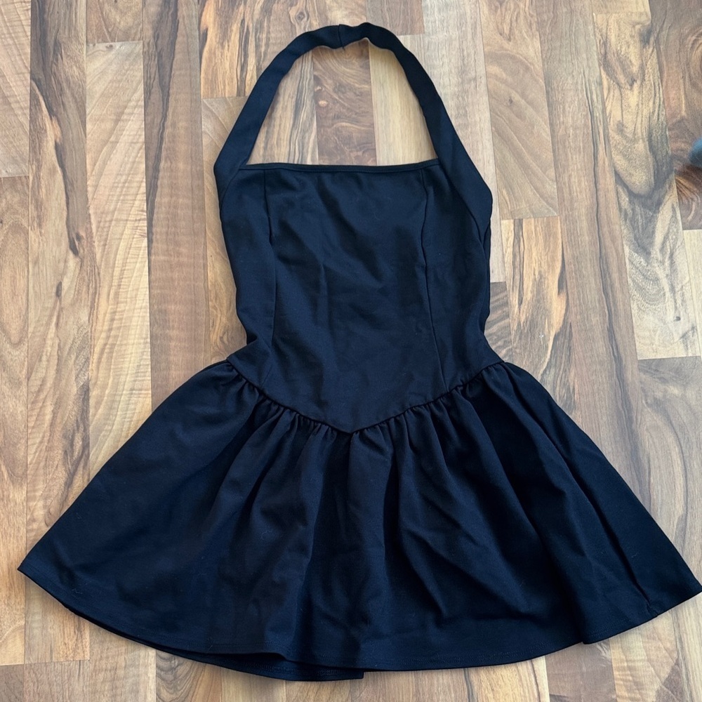 NWT 21 Saints Black Halter Dress
